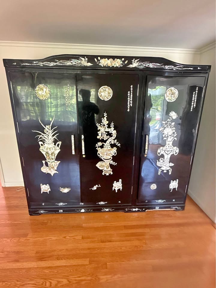 Black Lacquer Asian Wardrobe / Armoire – Red Interior – 4 Piece –$150