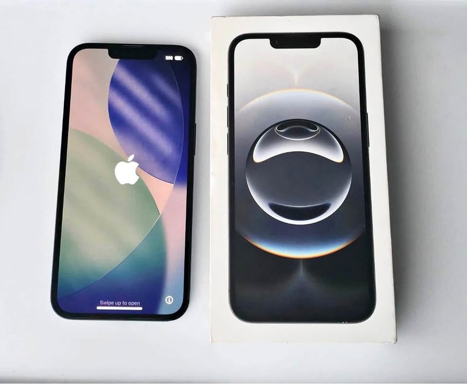 iPhone 16e (Boost) 128gb