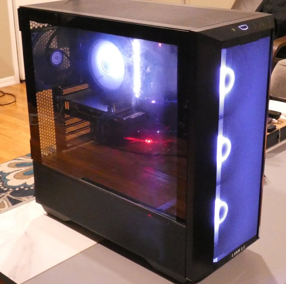 Custom Mid-Range Gaming PC (i5-6600K / 16GB / 3TB / RX 5500 XT / Wifi 6E + BT 5.2) + 240hz Monitor