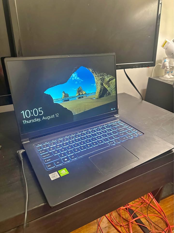 MSI Modern 15" Slim Laptop (Intel i7 / NVIDIA GPU / 512GB SSD)
