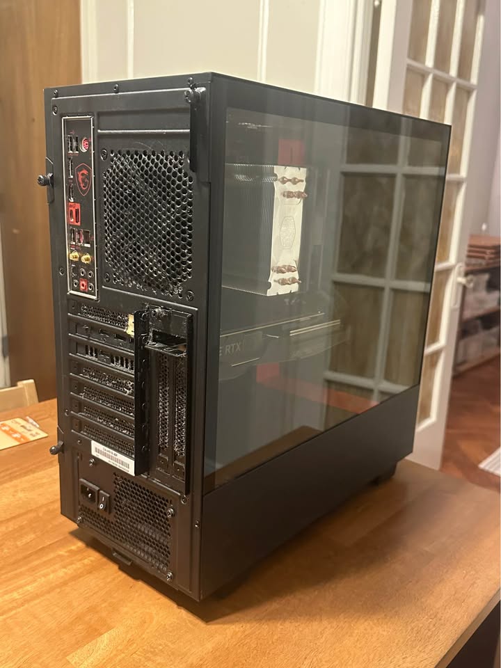 Gaming PC - Intel i7-9700K, MSI Z390, RTX 2060 Super GPU, 16GB DDR4 RAM, NZXT Case