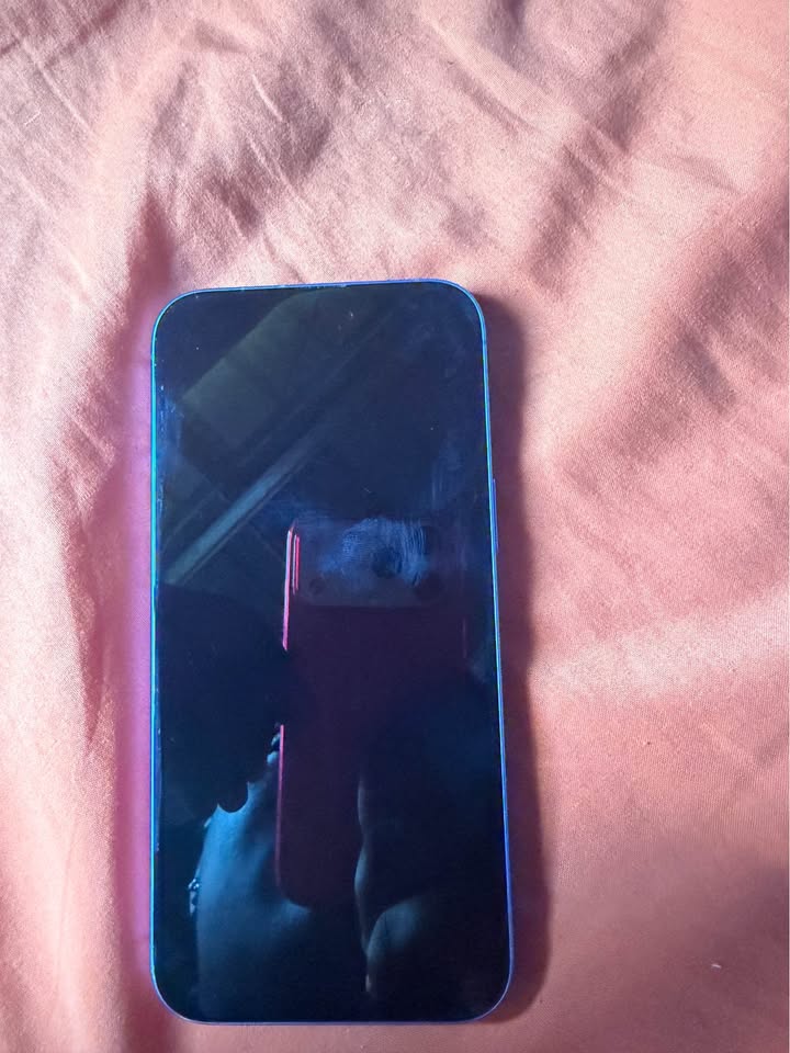 Apple iPhone 16 plus