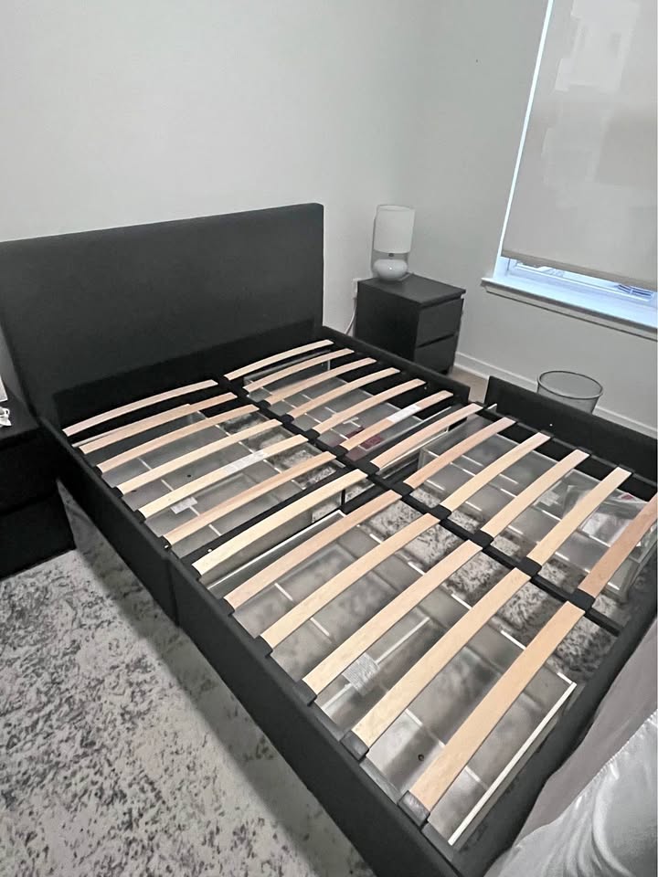 Queen Linen Upholstered Bed Frame with Under-Bed Storage