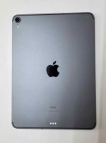 iPad Pro - 512GB - Wi-Fi + Cellular (Unlocked) - Image 2